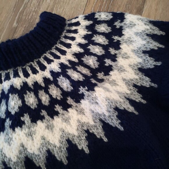 Vintage Wool Fair Isle Sweater Hand Knit Chunky Blue White Men's M Wom L Lovely - Picture 3 of 16